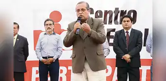 Nicanor Boluarte y su interés por los contratos directos en entidad pública Nicanor Boluarte y su interés por los contratos directos en entidad pública