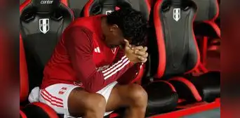 Renato Tapia sufrió una estrepitosa y alarmante caída en su valor de mercado este 2023