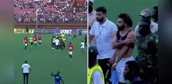 Mohamed Salah casi es atacado durante un partido de África y salió escoltado por militares