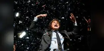Acciones de empresas argentinas se disparan 24% en Wall Street tras victoria de Javier Milei Acciones de empresas argentinas se disparan 24% en Wall Street tras victoria de Javier Milei
