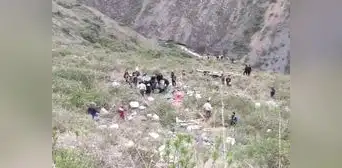 Volcadura de bus deja al menos 8 muertos en Áncash