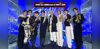 Stray Kids debuta en Billboard HOT 100 con su canción 'LALALALA' y hace historia en el k-pop Stray Kids debuta en Billboard HOT 100 con su canción 'LALALALA' y hace historia en el k-pop