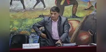 Alcalde de Arequipa descarta incremento de sueldos a funcionarios Alcalde de Arequipa descarta incremento de sueldos a funcionarios