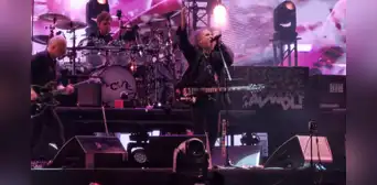 THE CURE: mítica banda de rock se reencuentra con su público peruano después de 10 años THE CURE: mítica banda de rock se reencuentra con su público peruano después de 10 años