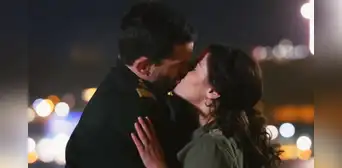 'Papá en apuros', capítulo 24: Martín Seminario y Julieta se dieron su primer beso en la serie 'Papá en apuros', capítulo 24: Martín Seminario y Julieta se dieron su primer beso en la serie
