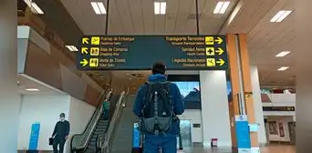 Pasajeros podrían transferir pasajes aéreos hasta 24 horas antes del vuelo y sin costo alguno Pasajeros podrían transferir pasajes aéreos hasta 24 horas antes del vuelo y sin costo alguno
