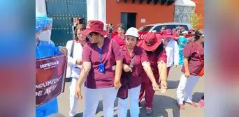 Obstetras se desangran en plaza de Armas de Trujillo Obstetras se desangran en plaza de Armas de Trujillo