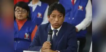 Josué Gutiérrez descarta renunciar y asegura que no conoce a Patricia Benavides