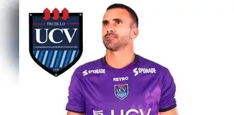 César Vallejo presentó a José Carvallo: poetas buscan armar equipazo para ganar la Liga 1 2024 César Vallejo presentó a José Carvallo: poetas buscan armar equipazo para ganar la Liga 1 2024