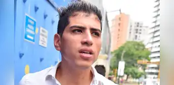 John Kelvin quiso salir del país, pero justicia se lo prohíbe por deuda de alimentos