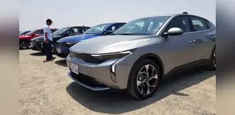¿El adiós del Kia Rio? Marca coreana presenta el K3, su nuevo sedán de entrada