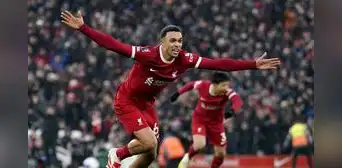 Liverpool le dio vuelta y venció 4-3 a Fulham en un partidazo por la Premier League