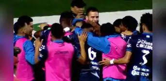¡Motagua a la semifinal! El 'Ciclón' ganó 3-0 en los penales a Olancho y clasificó en la Liga BetCris 2023 ¡Motagua a la semifinal! El 'Ciclón' ganó 3-0 en los penales a Olancho y clasificó en la Liga BetCris 2023