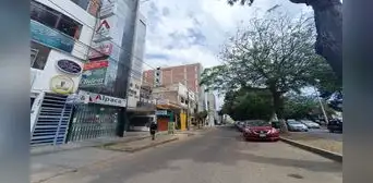 Trujillo: delincuentes que asaltaron chifa se enfrentaron a balazos con la policía Trujillo: delincuentes que asaltaron chifa se enfrentaron a balazos con la policía