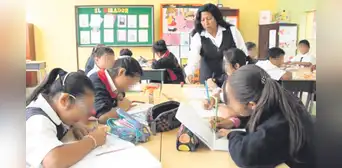 ¿Los colegios pueden suspender exámenes a alumnos que no estén al día en pagos?