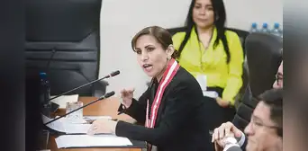 Patricia Benavides sigue usando el Congreso como tribuna Patricia Benavides sigue usando el Congreso como tribuna