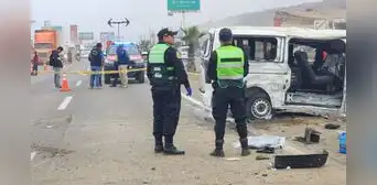 Lurín: 4 muertos y 15 heridos dejó accidente vehícular en la Panamericana Sur