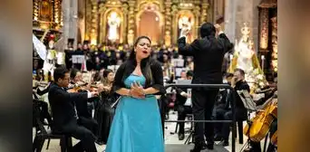 Cusco: "Andean Christmas" el concierto navideño de la soprano Gladis Huamán Cusco: "Andean Christmas" el concierto navideño de la soprano Gladis Huamán