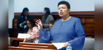 Congreso da un nuevo golpe contra la democracia e instituciones