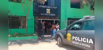 Chiclayo: policía intenta fugar tras robar celular, pero es capturado por sus colegas Chiclayo: policía intenta fugar tras robar celular, pero es capturado por sus colegas