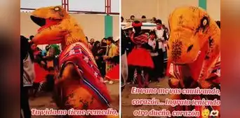 Dinosaurio causa sensación en Puno al vestirse de sikuri en pasacalle: "Su poncho le da el toque" Dinosaurio causa sensación en Puno al vestirse de sikuri en pasacalle: "Su poncho le da el toque"