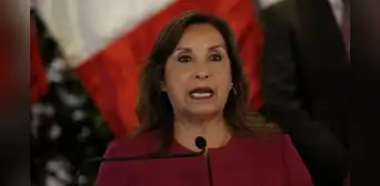 Dina Boluarte pide tregua al Congreso tras moción de vacancia: "Siempre hemos sido autocríticos" Dina Boluarte pide tregua al Congreso tras moción de vacancia: "Siempre hemos sido autocríticos"