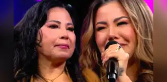 Estrella Torres rompe en llanto al presentar por primera vez en TV a su mamá: "No te me mueras nunca"