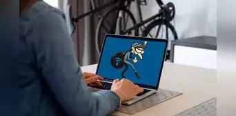 ¿Intrusos en tu red wifi? Los mejores métodos para expulsarlos y que no usen más tu internet