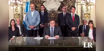 Javier Milei anuncia 300 medidas de desregulación económica: desde privatizaciones hasta obras públicas
