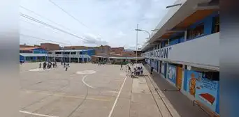 Colegio en Puno no cumplió en notificar a autoridades sobre caso de 2 escolares embarazadas
