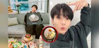 Jungkook de BTS usó su placa de Spotify como plato: ¿cuáles fueron los 7 snacks coreanos que comió? Jungkook de BTS usó su placa de Spotify como plato: ¿cuáles fueron los 7 snacks coreanos que comió?