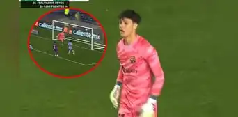 Diego Kochen, arquero de raíces peruanas, debutó en la derrota de Barcelona y sufrió un golazo