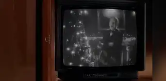 ¿De dónde proviene la frase “Feliz Navidad, inmundo animal y feliz Año Nuevo” de 'Mi pobre angelito 2'?
