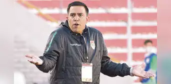 La ‘U’ eligió a César Farías La ‘U’ eligió a César Farías