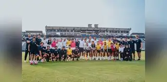 Alianza Lima presumió a su plantel 2024 y 2 titulares del año pasado brillaron por su ausencia Alianza Lima presumió a su plantel 2024 y 2 titulares del año pasado brillaron por su ausencia