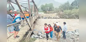 Ya hay 8 fallecidos por lluvias y crecida de ríos genera alerta Ya hay 8 fallecidos por lluvias y crecida de ríos genera alerta