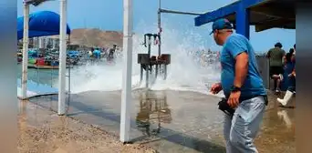 Oleajes anómalos en Perú: cierran playas de Ancón y 68 bahías en Perú Oleajes anómalos en Perú: cierran playas de Ancón y 68 bahías en Perú