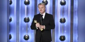 'Globos de Oro 2024': Christopher Nolan gana por primera vez el premio a Mejor Director por 'Oppenheimer' 'Globos de Oro 2024': Christopher Nolan gana por primera vez el premio a Mejor Director por 'Oppenheimer'