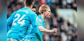 Manchester City ganó sobre la hora con partidazo de De Bruyne y se acerca al líder de la Premier