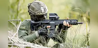 Ejército: empresas desmienten que hubo licitación en compra de fusiles