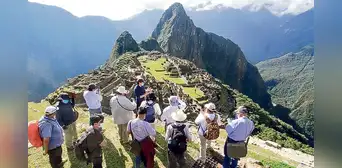 Pese a riesgos, Mincetur insistirá en elevar el aforo diario en Machu Picchu Pese a riesgos, Mincetur insistirá en elevar el aforo diario en Machu Picchu