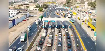 Rafael López Aliaga se opone al “peaje social” que evalúa el MTC tras alza de Rutas de Lima Rafael López Aliaga se opone al “peaje social” que evalúa el MTC tras alza de Rutas de Lima