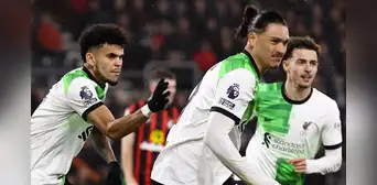 Con doblete de Darwin Núñez, Liverpool goleó 4-0 a Bournemouth y sigue en la cima de la Premier