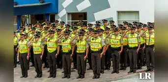 Controversia en Ecuador: Policía excluye a aspirantes con tatuajes para prevenir infiltraciones