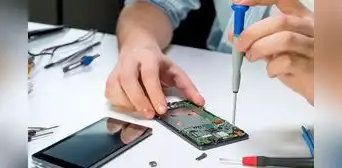¿Qué piezas de tu smartphone pueden repararse y cuáles son imposibles de arreglar?
