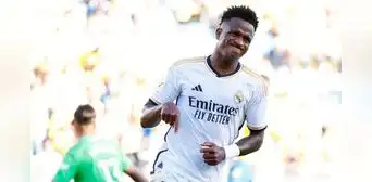Real Madrid voltea el partido ante Las Palmas y se aferra como único líder de LaLiga EA Sports Real Madrid voltea el partido ante Las Palmas y se aferra como único líder de LaLiga EA Sports