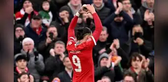 Liverpool goleó 5-2 al Norwich City y clasificó a la siguiente ronda de la FA Cup Liverpool goleó 5-2 al Norwich City y clasificó a la siguiente ronda de la FA Cup
