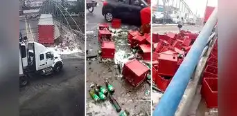 San Juan de Lurigancho: camión se despista y cajas de cerveza terminan en la vía pública San Juan de Lurigancho: camión se despista y cajas de cerveza terminan en la vía pública
