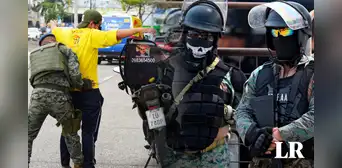 “Peligro todo el día”: la vida de los ecuatorianos entre la ola de delincuencia y narcotráfico “Peligro todo el día”: la vida de los ecuatorianos entre la ola de delincuencia y narcotráfico