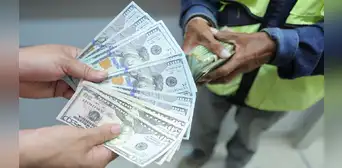 Tipo de cambio HOY, viernes 2 de febrero, repuntó a S/3,8320